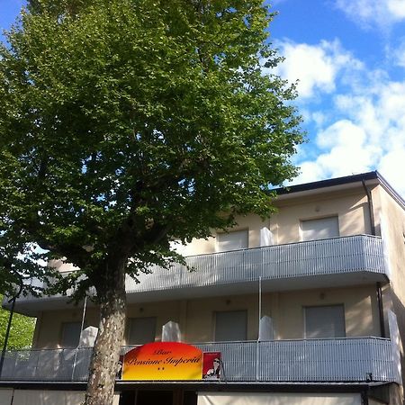 Pensione Imperia Lignano Sabbiadoro Ngoại thất bức ảnh