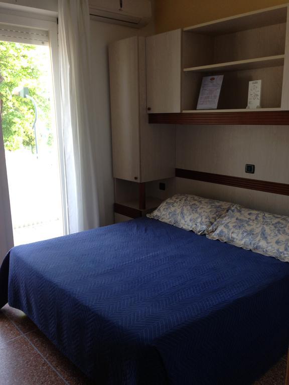 Pensione Imperia Lignano Sabbiadoro Ngoại thất bức ảnh